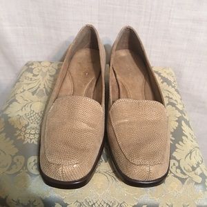 Aerosoles Flat Loafers